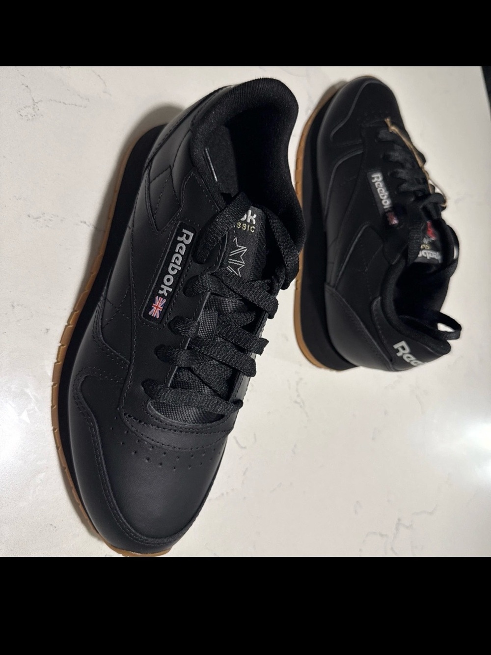 Reebok Classic Leather Core Black Gum Sneakers Sz 7 / Men 5.5 GY0961
